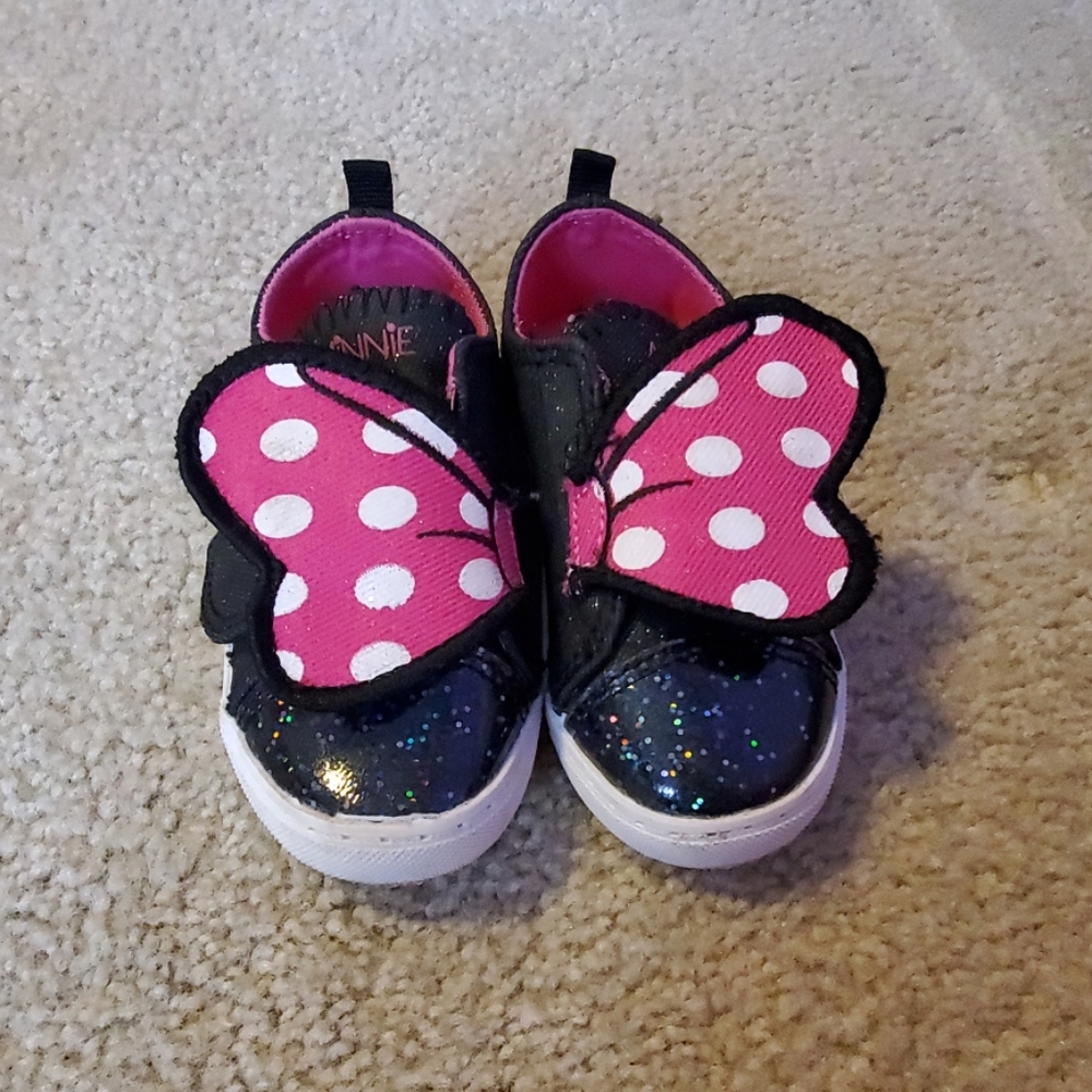 Minnie Mouse shoe